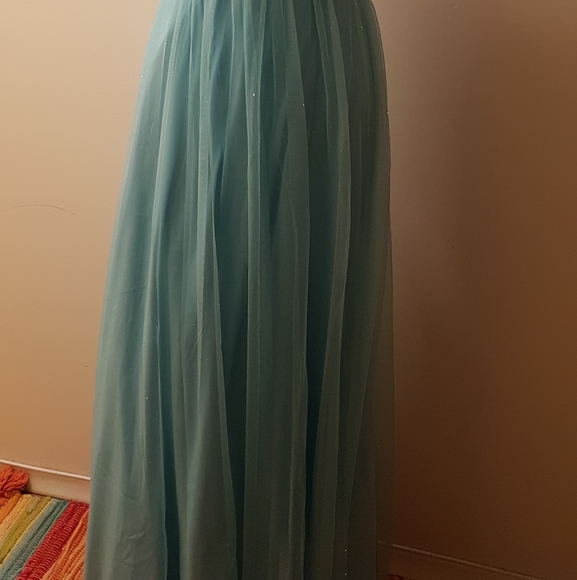 Bedazzled grecian evening gown - Picture 4 of 5